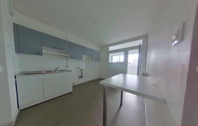 Appartement - 75 m² - 3 pièces