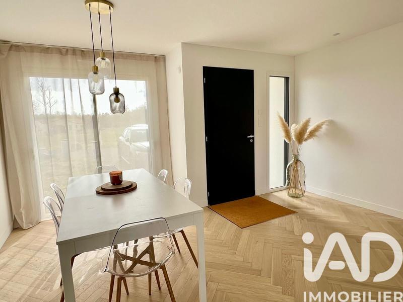 Maison - 83 m² - 4 pièces