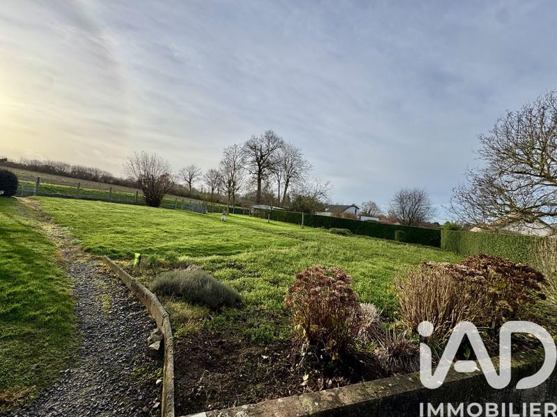 Maison - 216 m² - 7 pièces