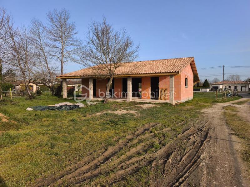 Maison - 110 m² - 1 pièce