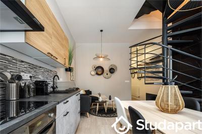 Chambre - 14 m² - 1 pièce