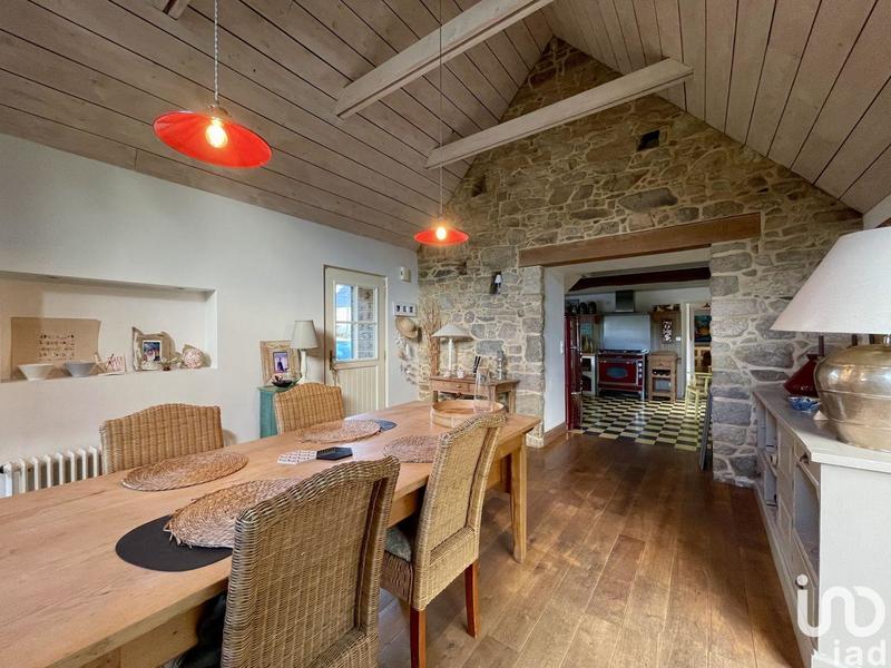 Maison - 131 m² - 5 pièces