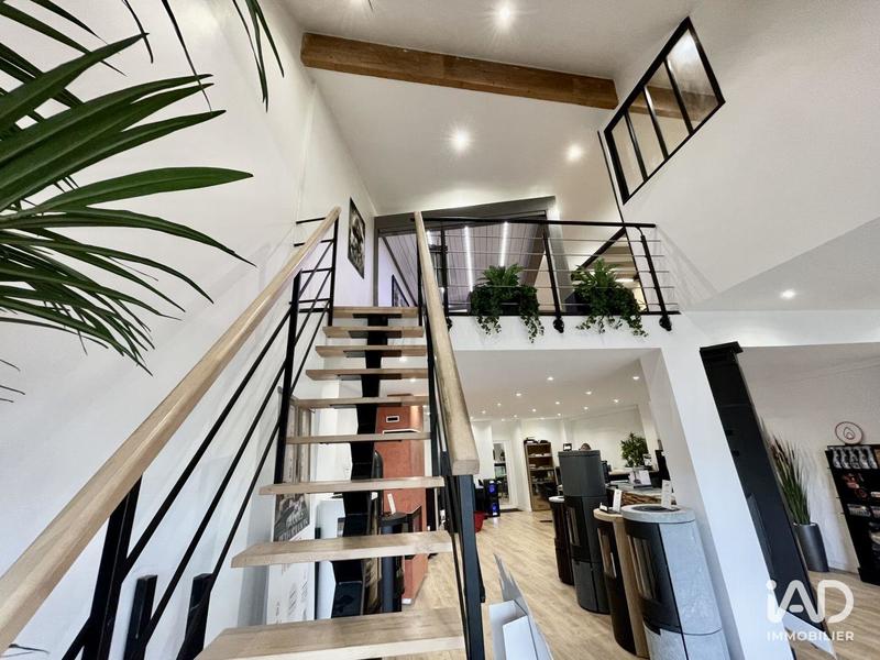 Local commercial - 110 m²