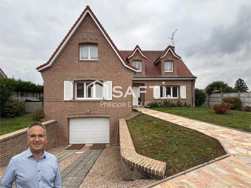 Maison - 199 m² - 9 pièces