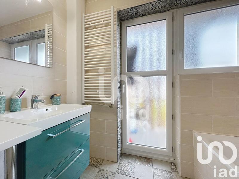 Appartement - 75 m² - 3 pièces