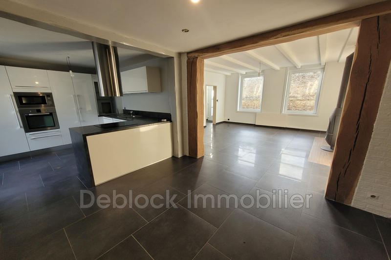 Maison - 94 m² - 4 pièces