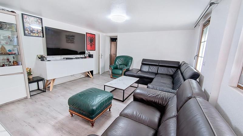 Maison traditionnelle - 82 m² - 4 pièces