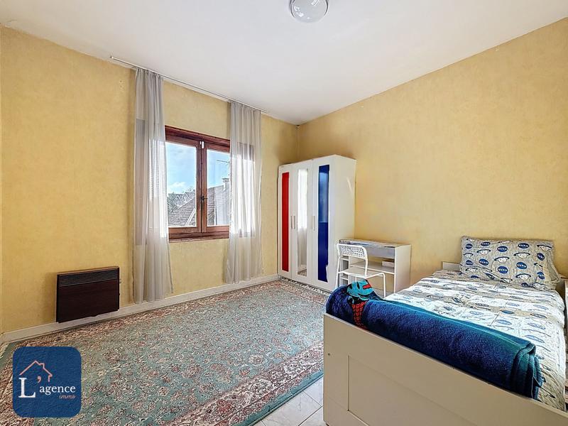 Maison - 284 m² - 7 pièces