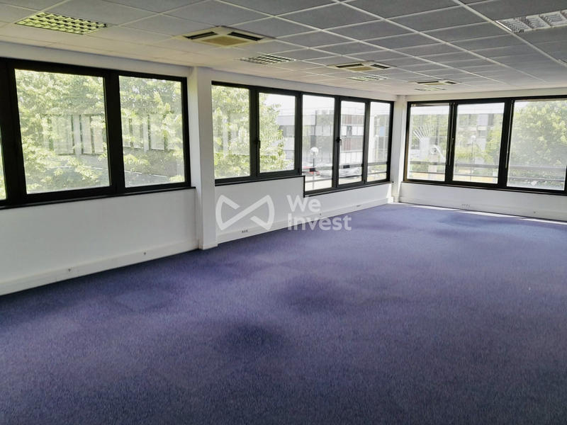 Bureau - 226 m²