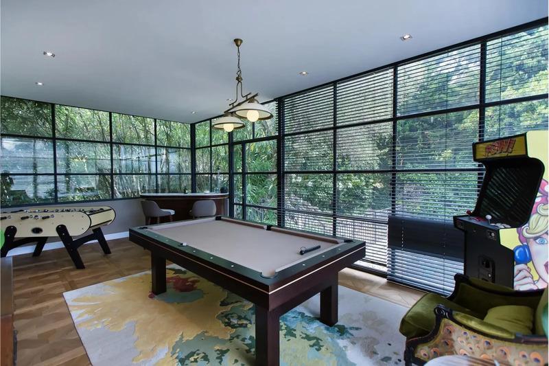 Propriété - 430 m² - 7 pièces