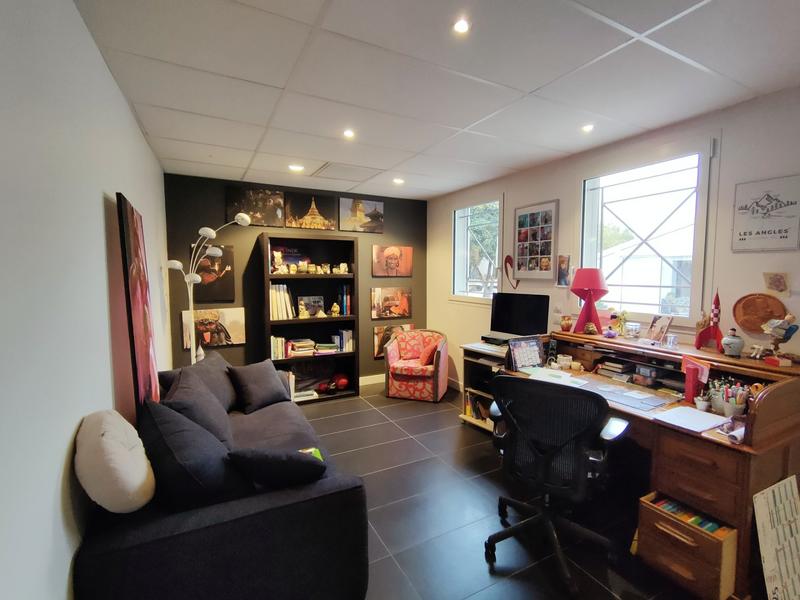 Maison traditionnelle - 187 m² - 6 pièces