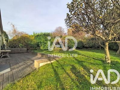 Maison - 107 m² - 6 pièces