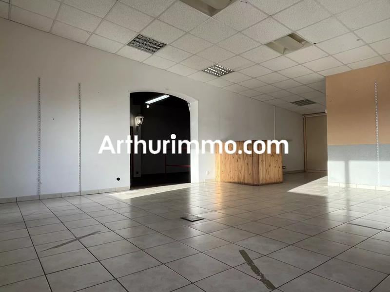 Bureau - 261 m² - 3 pièces