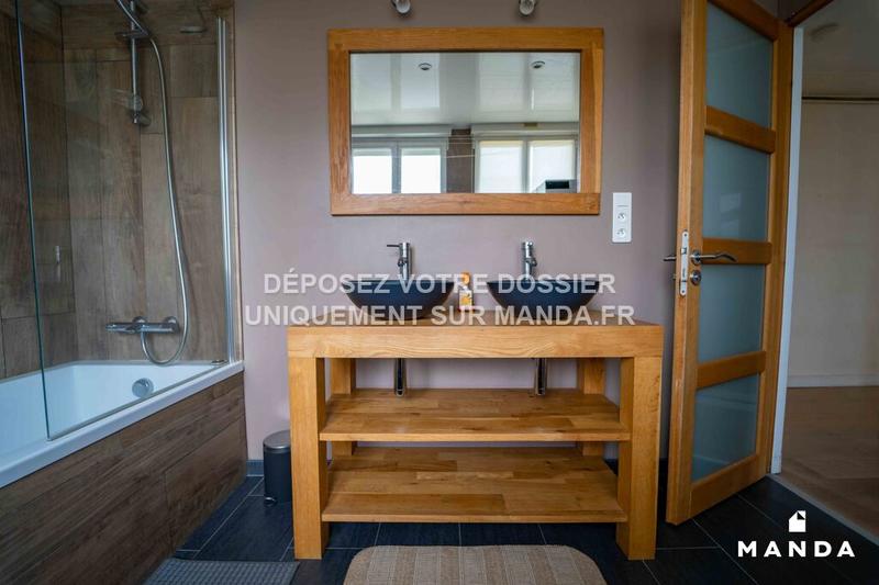 Chambre - 9 m² - 6 pièces