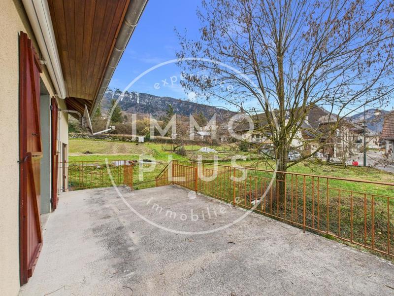 Maison - 180 m² - 7 pièces