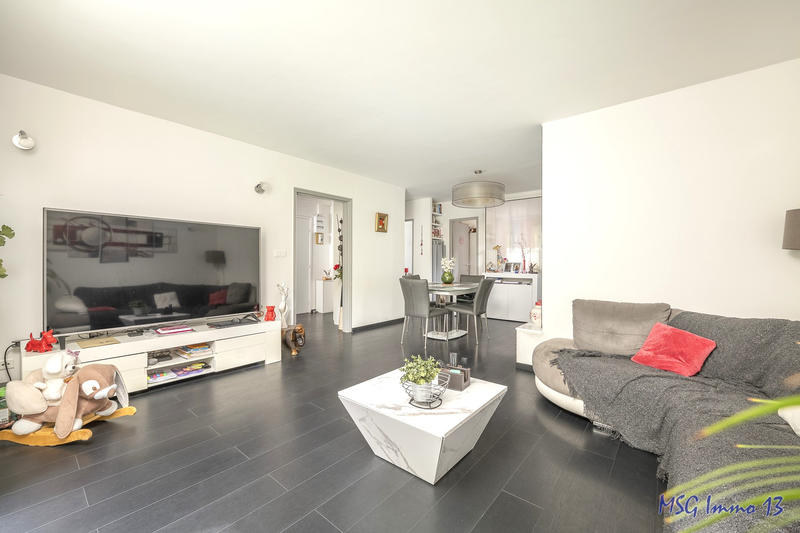 Appartement - 80 m² - 4 pièces