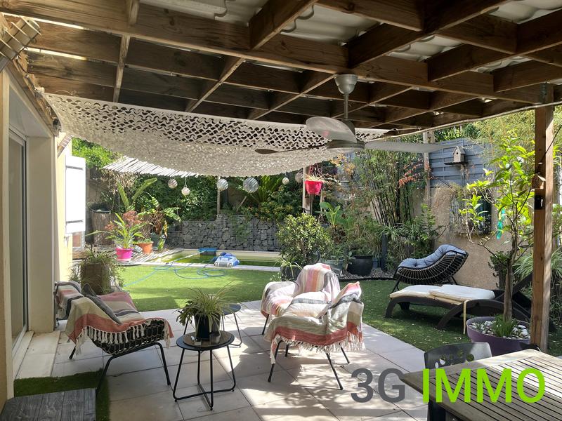 Maison - 102 m² - 4 pièces