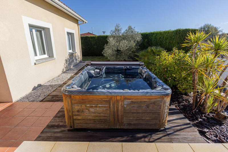 Maison - 104 m² - 5 pièces