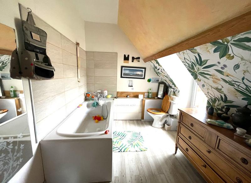 Haras - 180 m² - 8 pièces