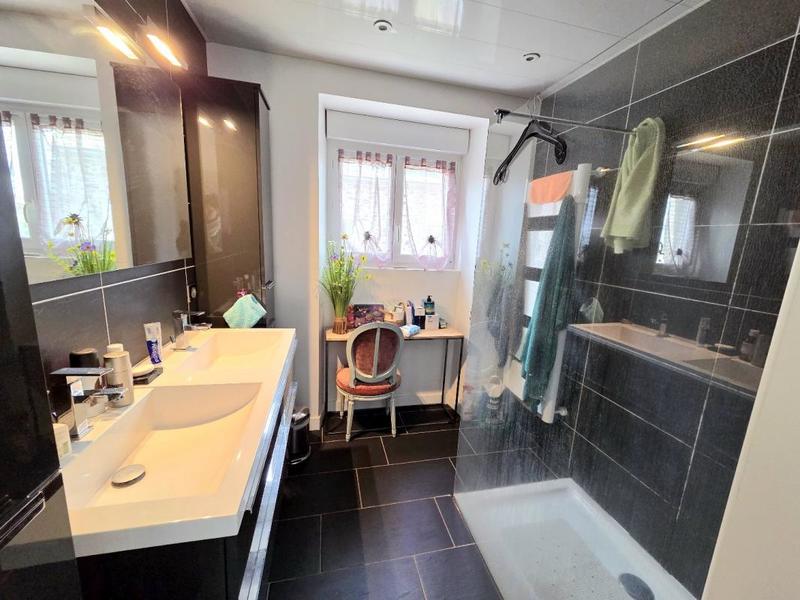 Maison - 169 m² - 6 pièces