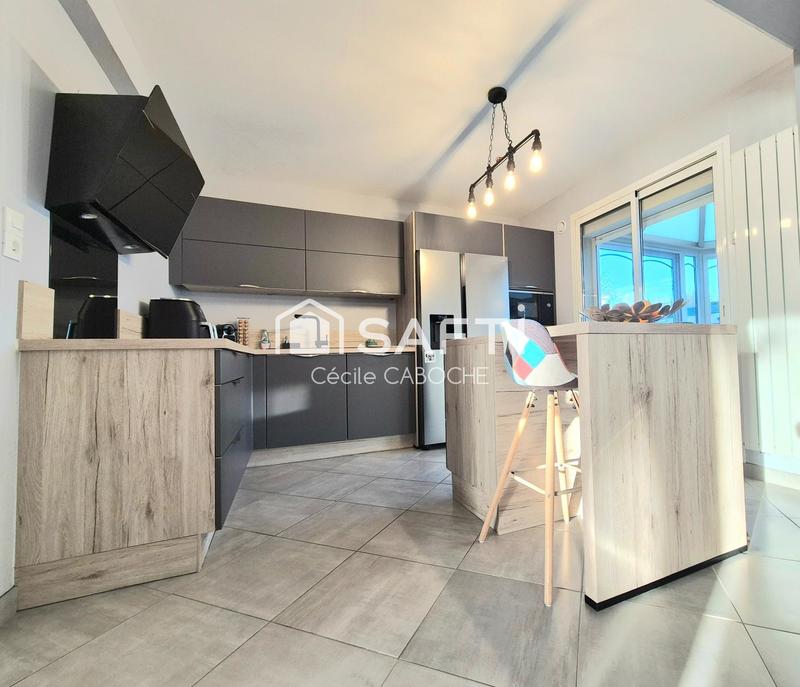 Maison - 122 m² - 4 pièces