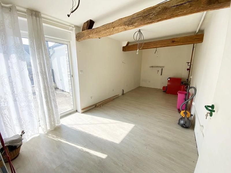 Maison - 181 m² - 5 pièces
