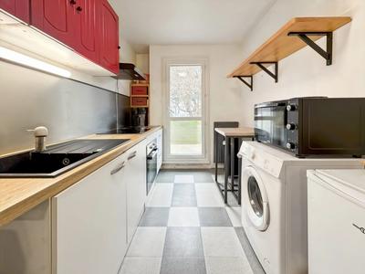 Appartement - 77 m² - 4 pièces