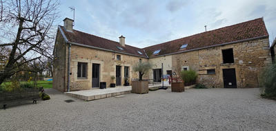 Maison ancienne - 180 m² - 6 pièces