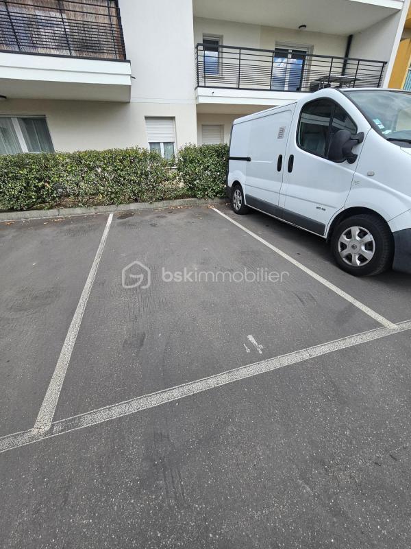 Parking - 12 m²