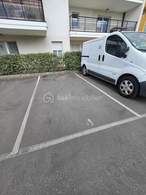 Parking - 12 m²