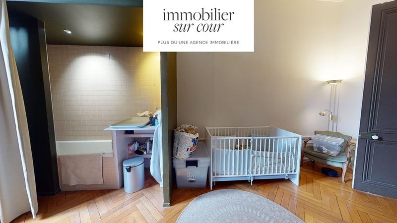 Appartement - 118 m² - 4 pièces