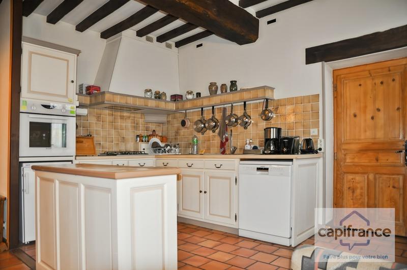 Maison - 210 m² - 7 pièces