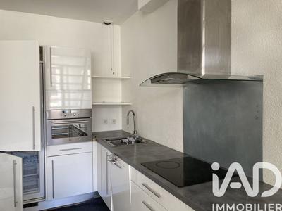 Appartement - 70 m² - 3 pièces