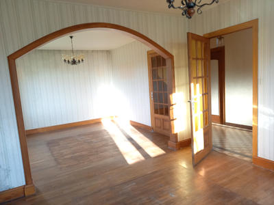 Maison - 120 m² - 6 pièces