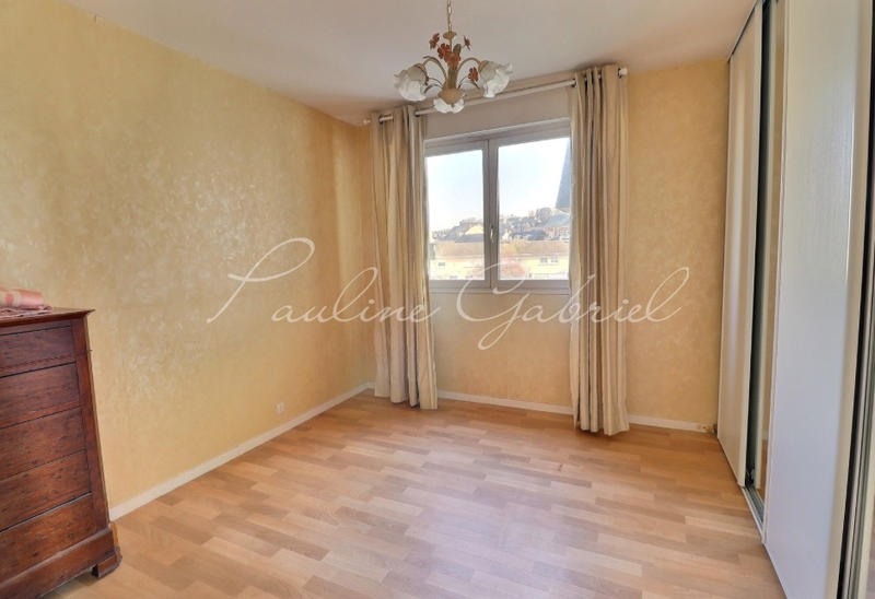 Appartement - 72 m² - 3 pièces