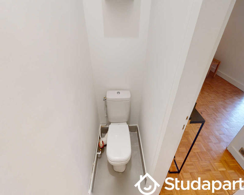 Chambre - 120 m² - 1 pièce