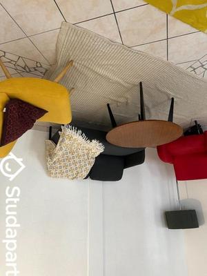 Chambre - 9 m² - 1 pièce