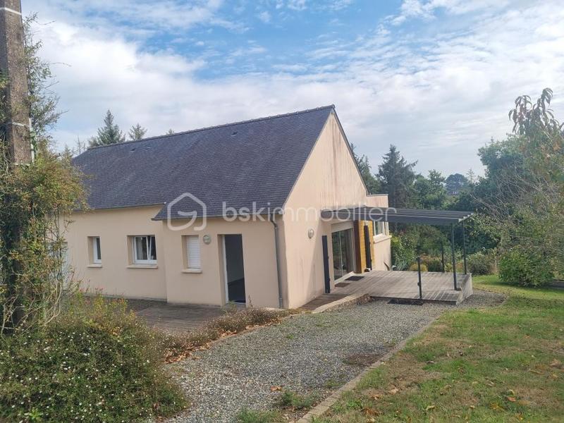 Maison - 140 m² - 5 pièces