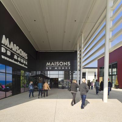 Local commercial - 1 494 m²