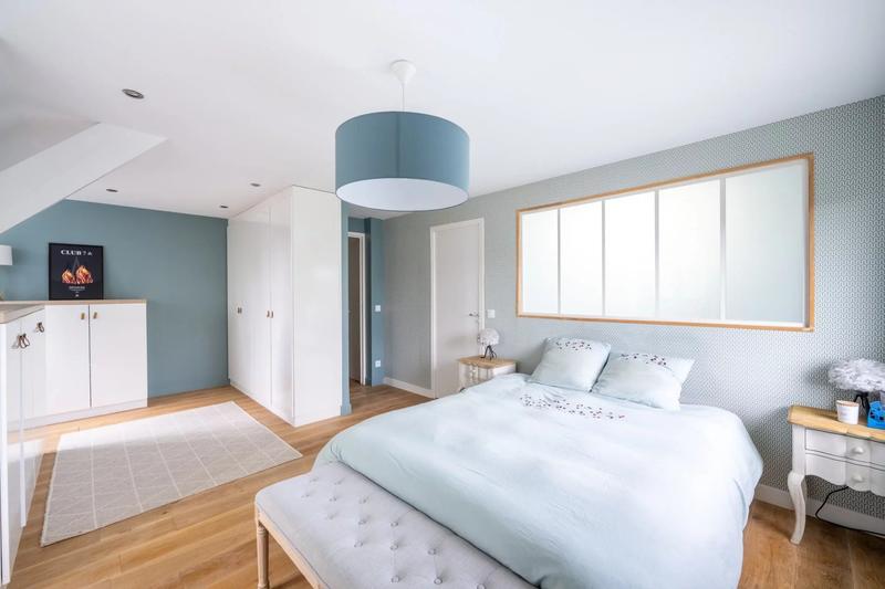 Maison - 195 m² - 7 pièces