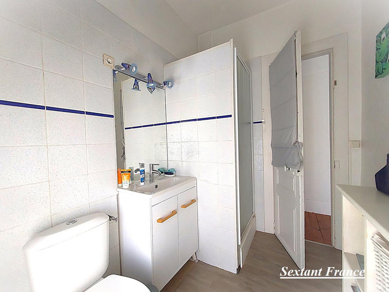 Maison - 209 m² - 7 pièces