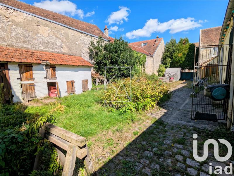 Maison - 201 m² - 10 pièces