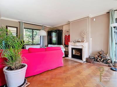 Maison - 142 m² - 5 pièces