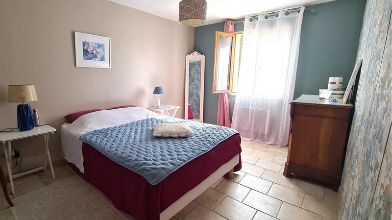 Maison - 122 m² - 8 pièces