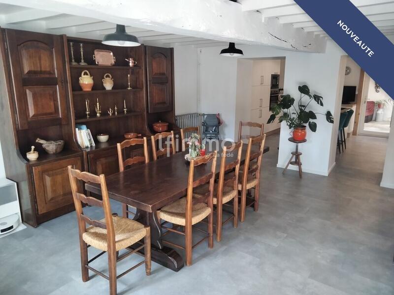 Maison - 198 m² - 6 pièces