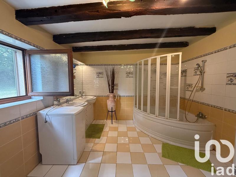 Maison - 208 m² - 5 pièces