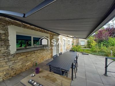 Maison - 396 m² - 14 pièces