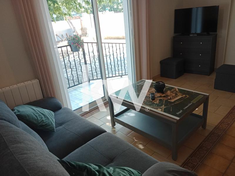 Maison traditionnelle - 160 m² - 6 pièces