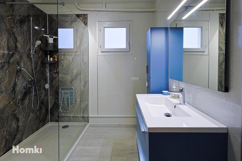 Appartement - 155 m² - 6 pièces