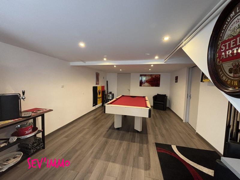 Maison - 158 m² - 7 pièces